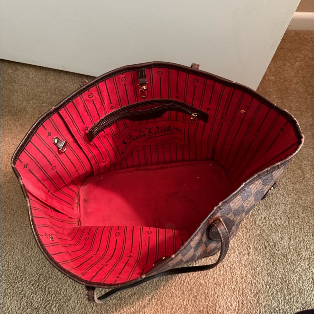 Designer Louis Vuitton  Checkered Tote Bag - Picture 5 of 6